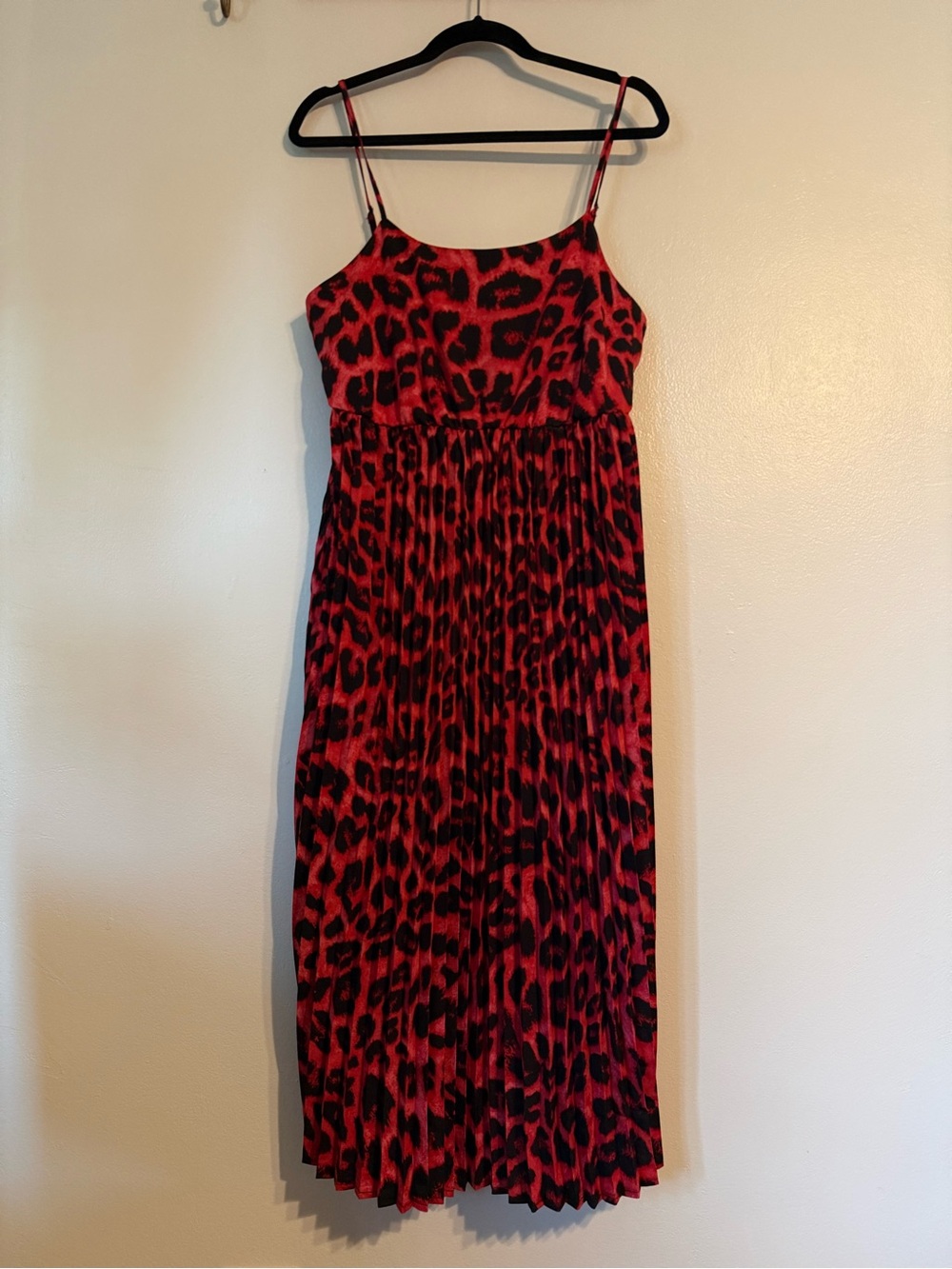 Red and Black Leopard Print Pleated Midi Dress